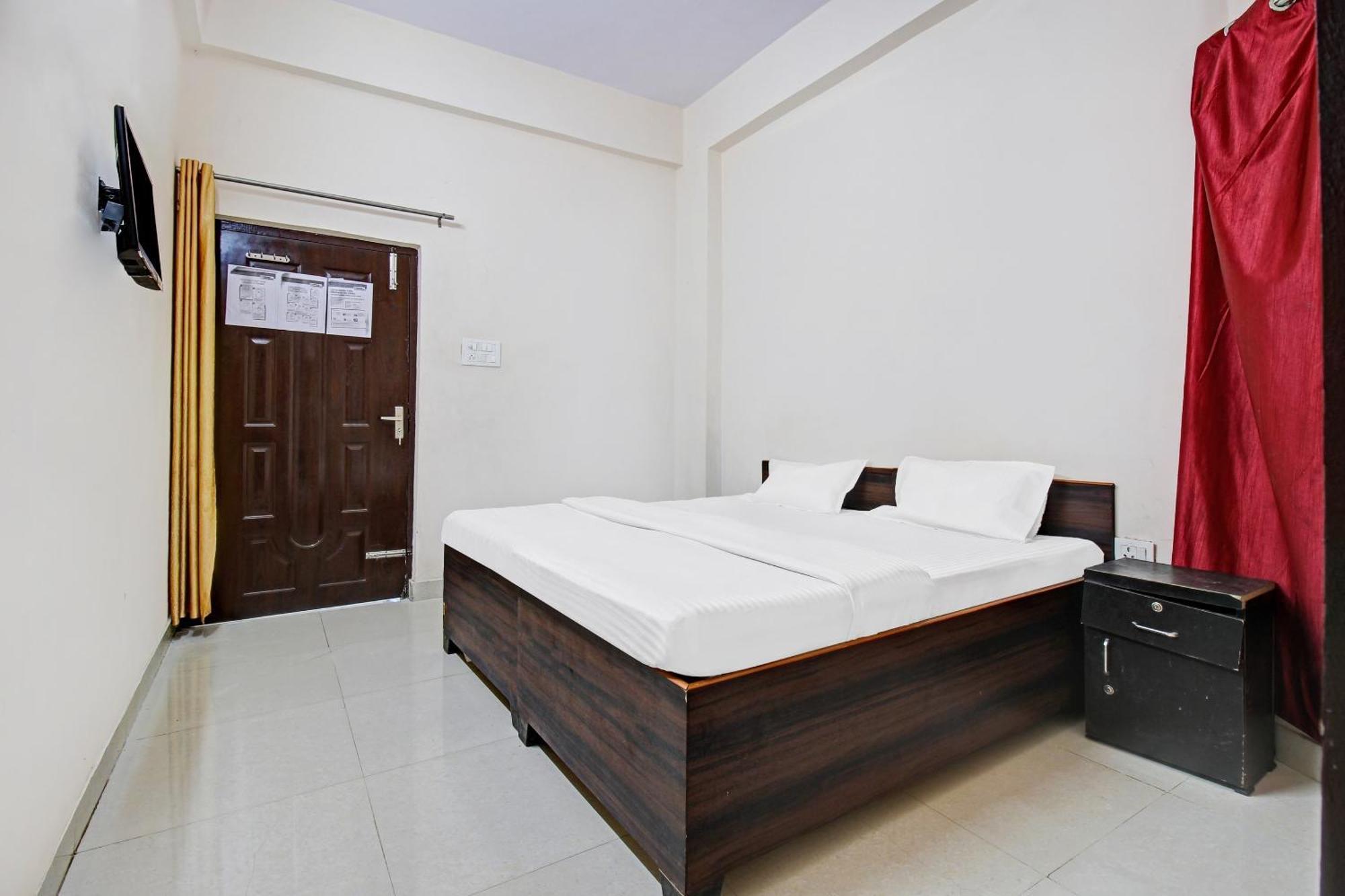 Hotel O Jr Hotel 勒克瑙 外观 照片