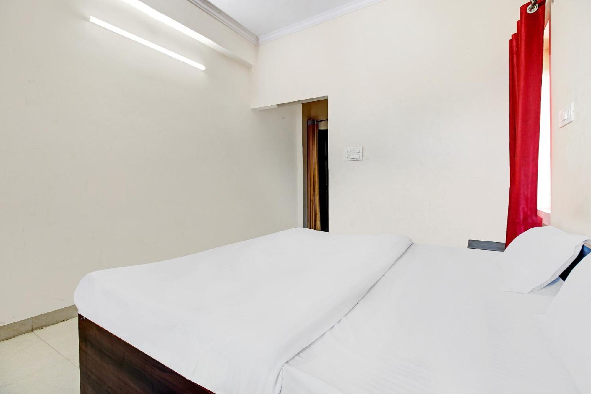 Hotel O Jr Hotel 勒克瑙 外观 照片